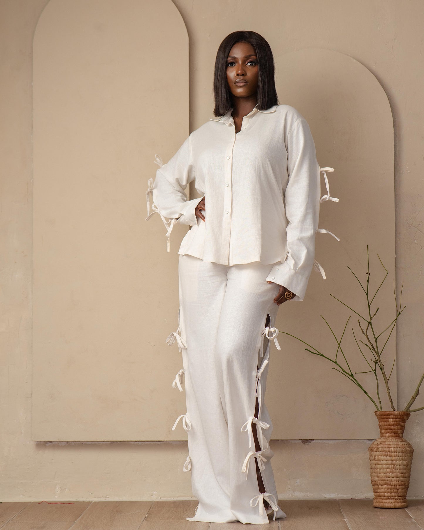 IRETI PANT SET IN WHITE